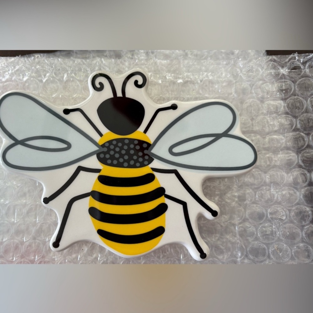 Coton Colors Happy Everything Mini Bee Attachments